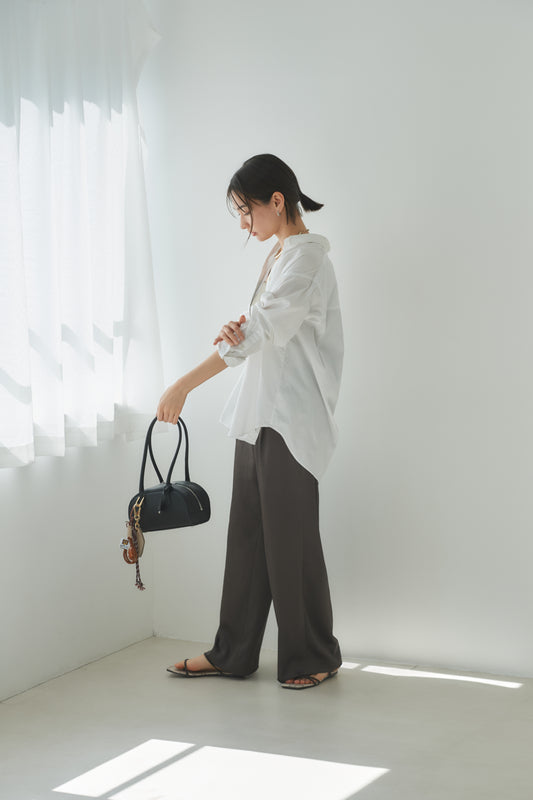 Apple Half-moon Boston Bag