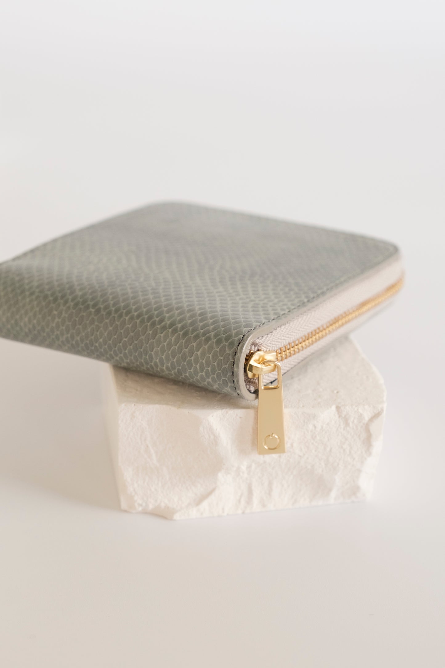 Apple Samael Wallet